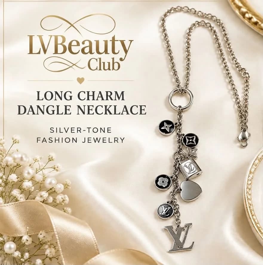 These long charm necklaces are such a fun little statement piece. ✨